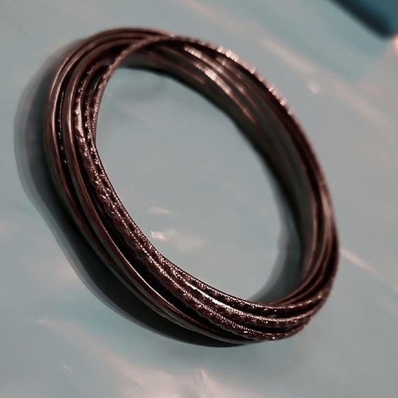 Gunmetal Tone Bangle Set - Picture 4 of 6